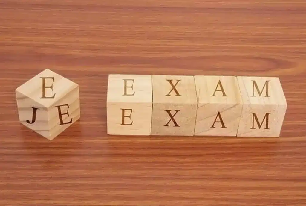 Why YouTube Channels Are a Game-Changer for JEE Prep